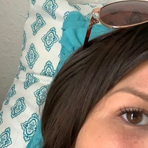 Meet your Posher, Angie